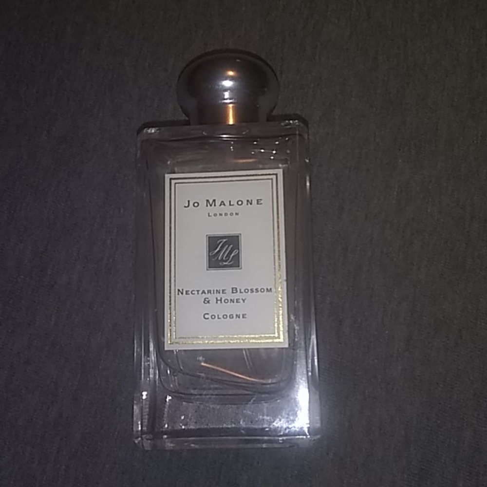 Jo Malone  Nectarine Blossom & Honey